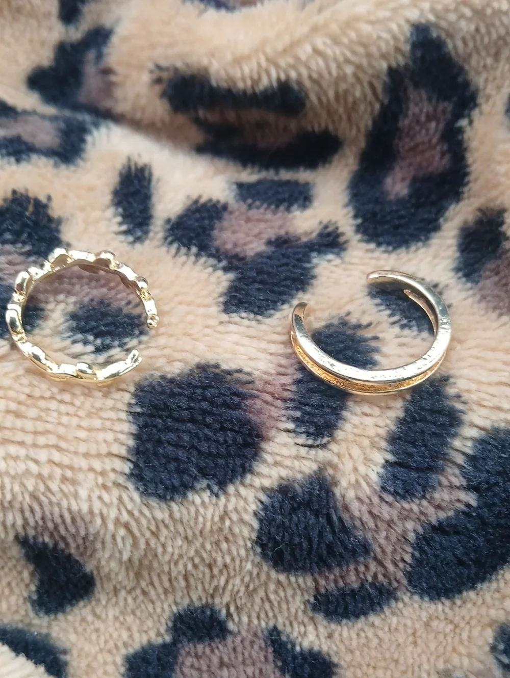Two Gold Toe Rings